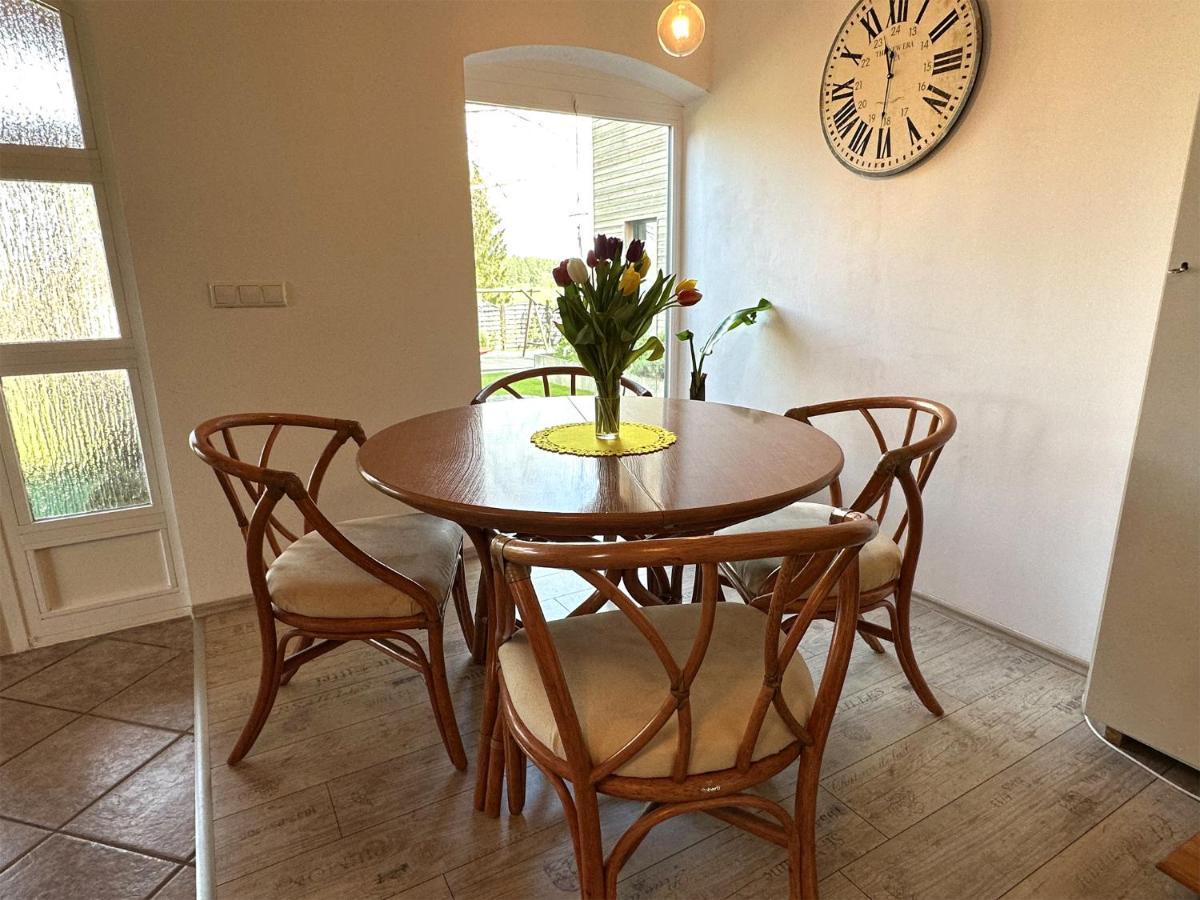 Behindertengerechte Ferienwohnung Nossentiner Huette Eksteriør billede