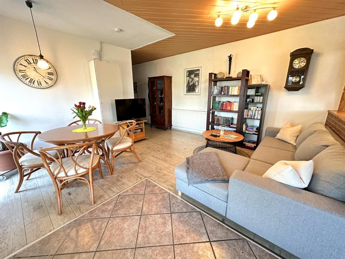 Behindertengerechte Ferienwohnung Nossentiner Huette Eksteriør billede