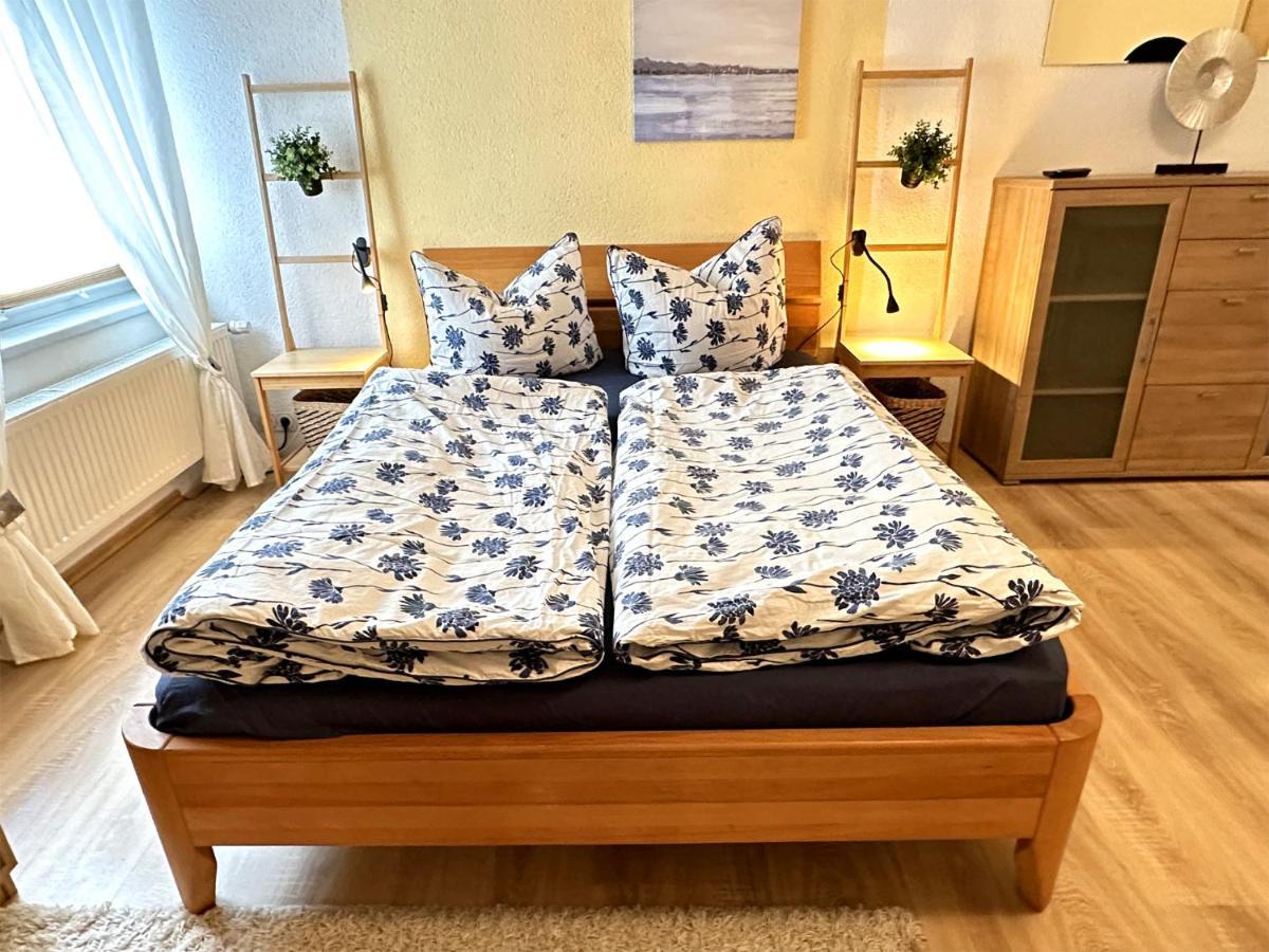 Behindertengerechte Ferienwohnung Nossentiner Huette Eksteriør billede