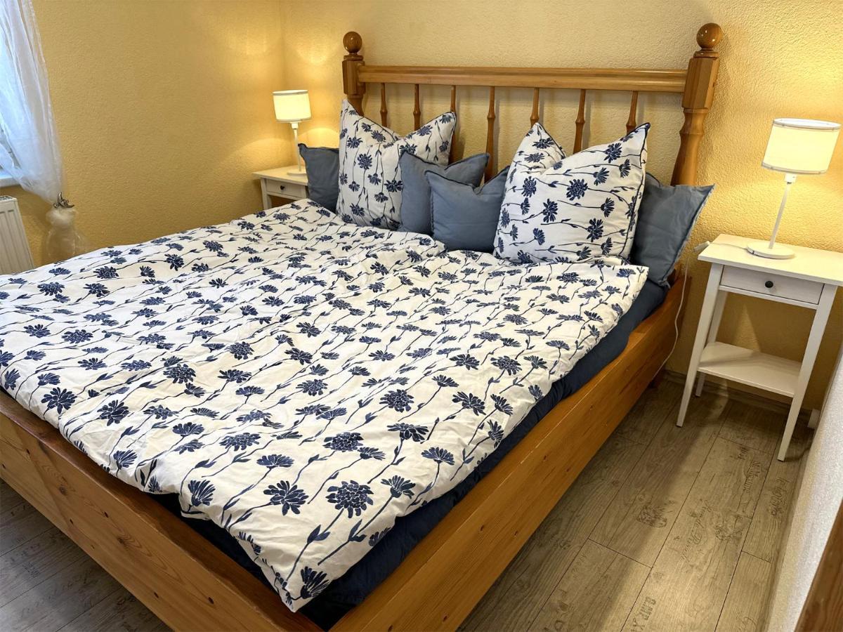 Behindertengerechte Ferienwohnung Nossentiner Huette Eksteriør billede