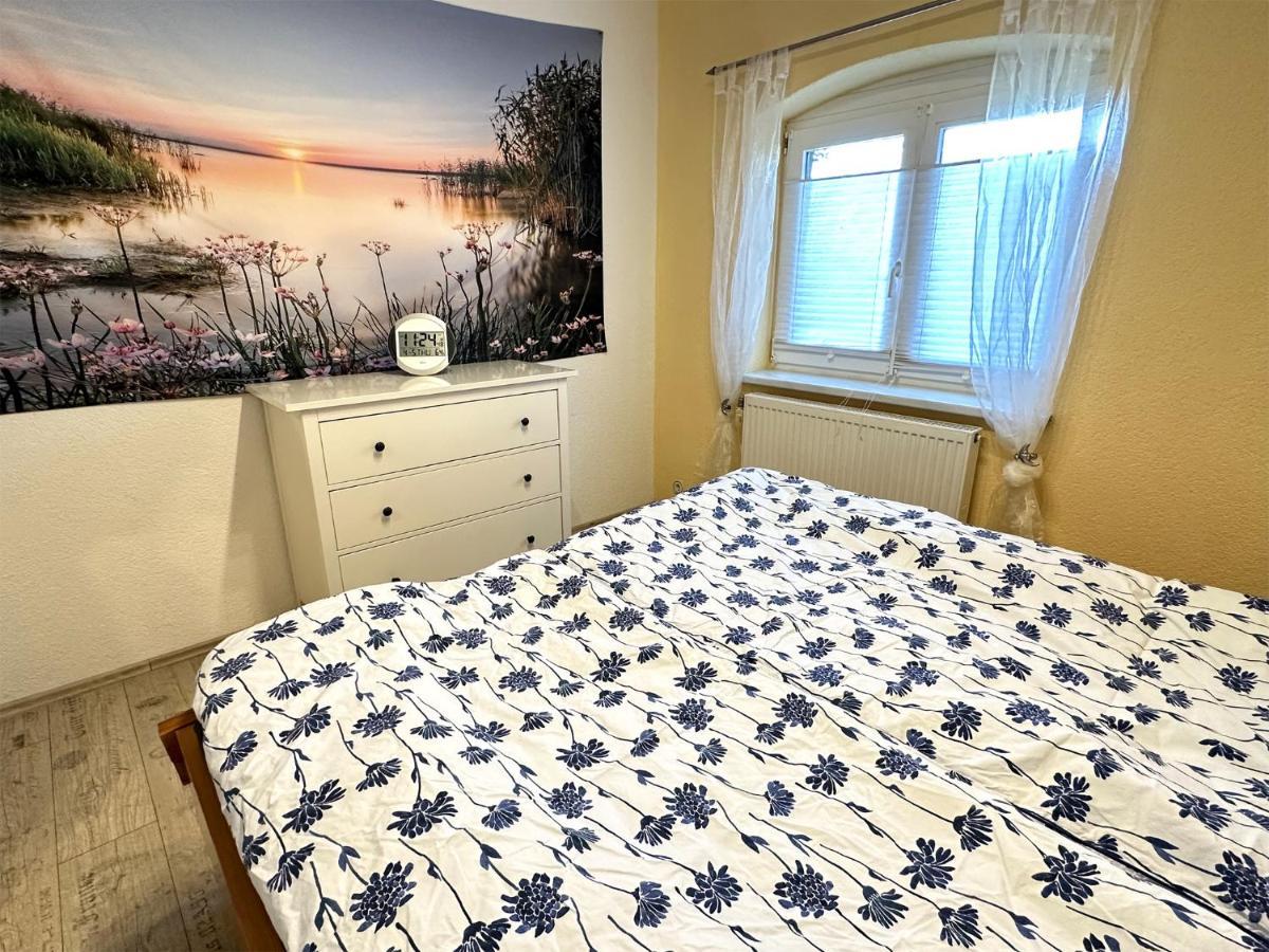 Behindertengerechte Ferienwohnung Nossentiner Huette Eksteriør billede